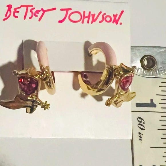 Betsey Johnson Cowboy Boot Enamel Huggie Hoop Earrings PINK NWT - Picture 5 of 7